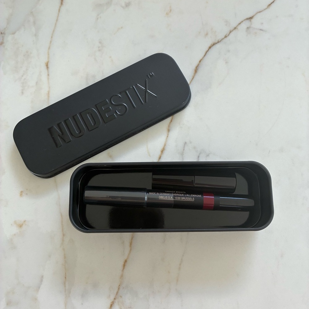 Nudestix Lip and Cheek Pencil with tin Case. Brand new! Sealed. Colour= wicked - Picture 3 of 9